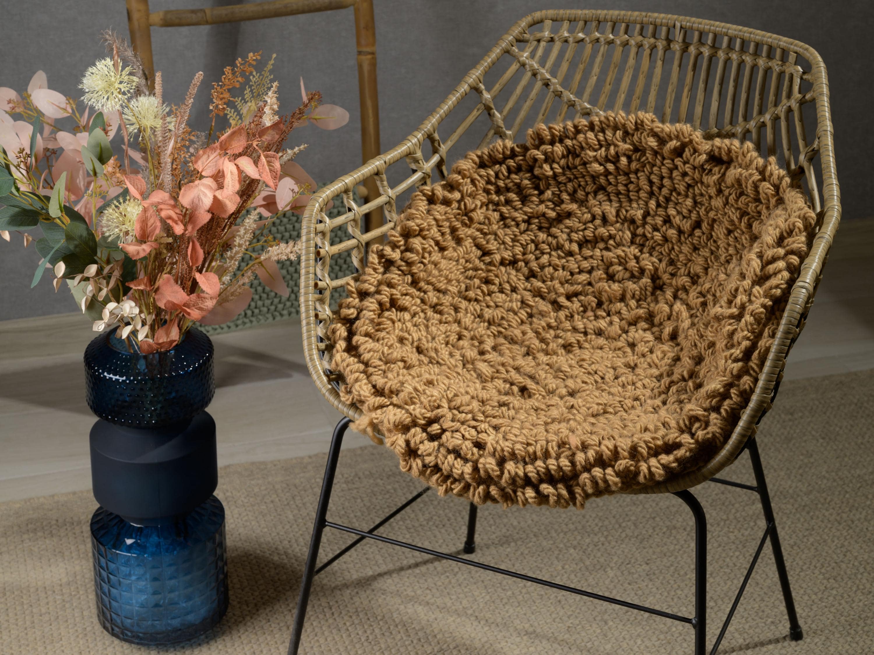 Beige Chair Pad, Round Seat Cushion, Wool Boucle Round Chair Pad, Indoor Bench Cushion, Warm Chair Pads