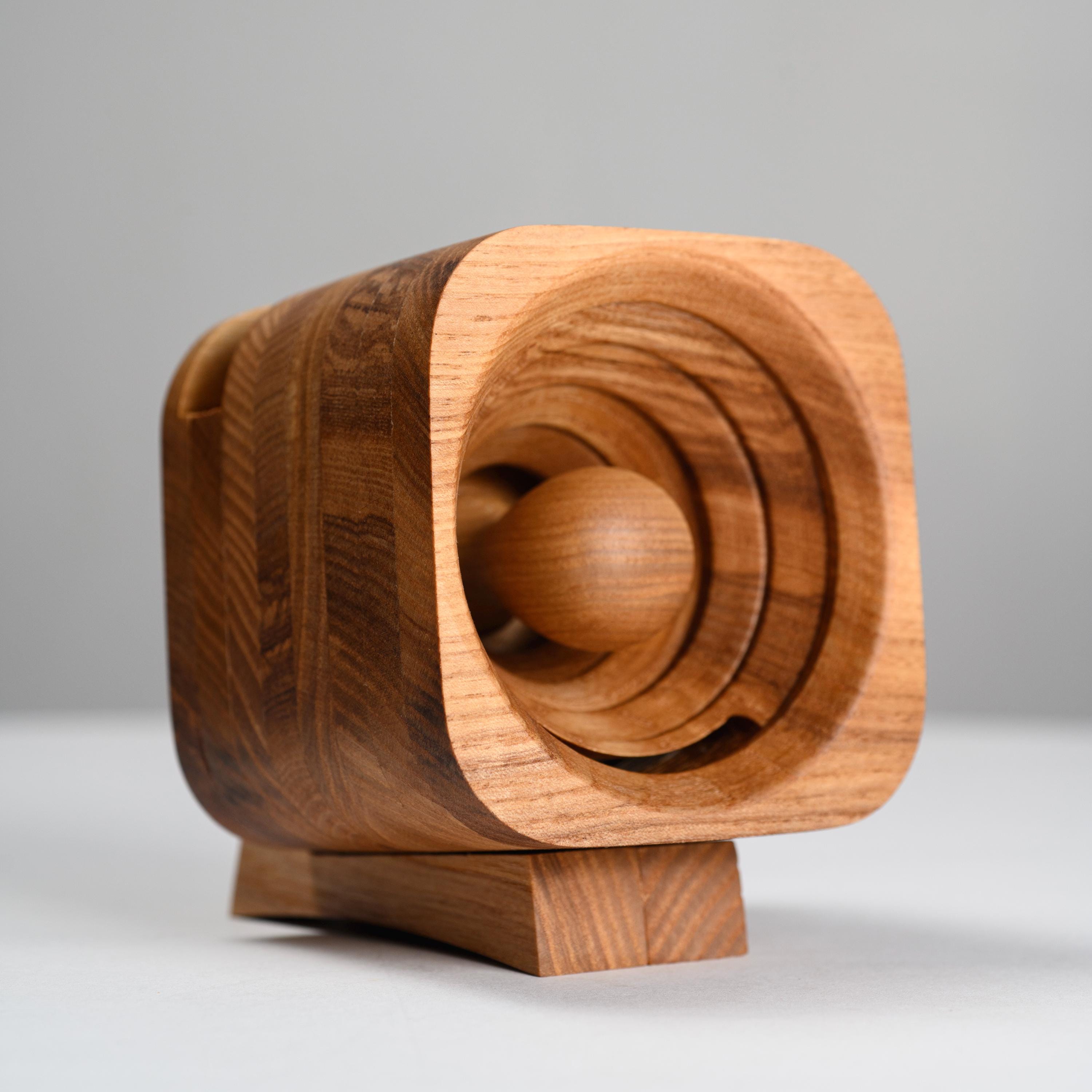 Wooden Phone Speaker Passive Sound Amplifier
