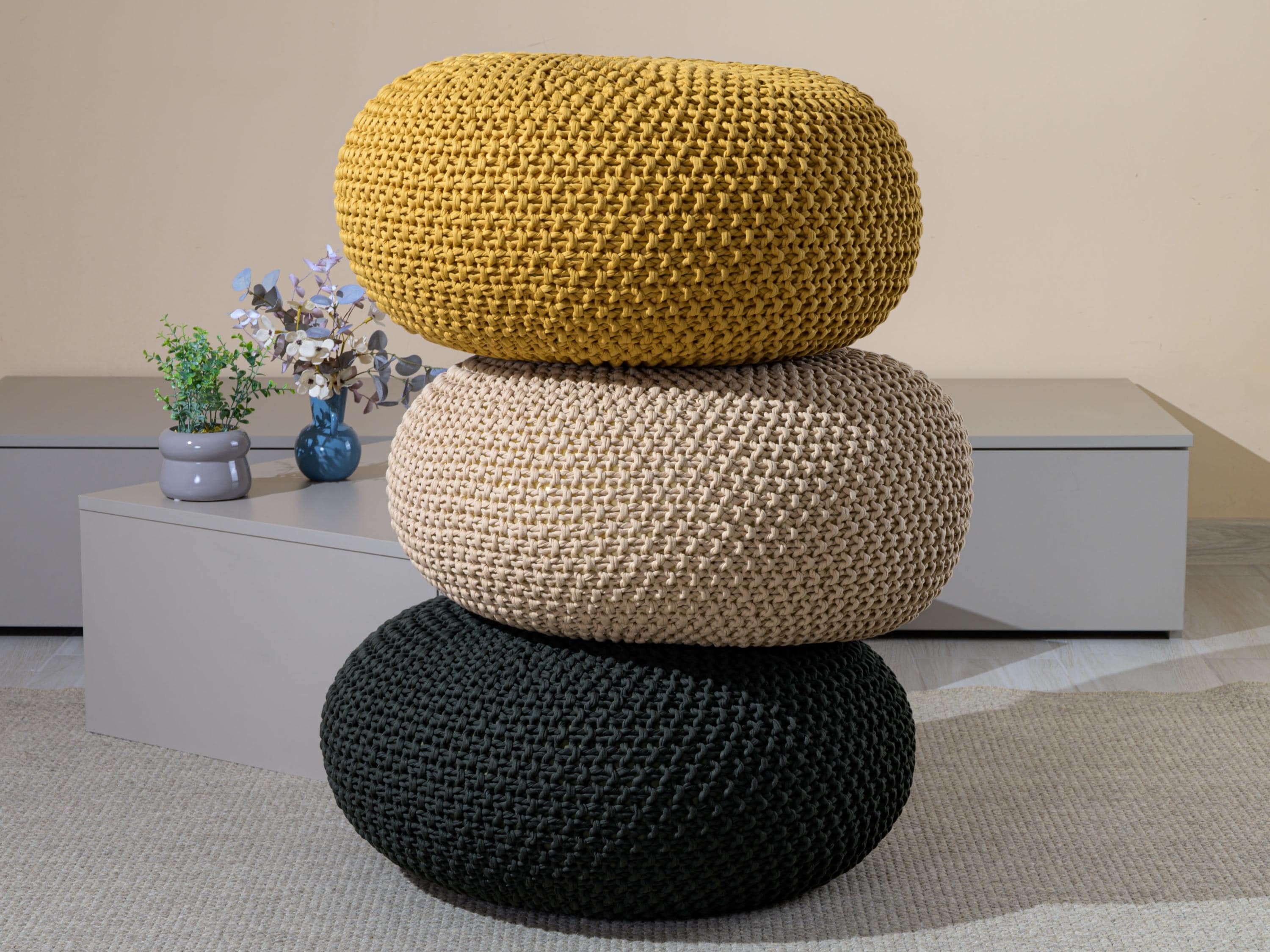 Knitted Floor Pillow, Round Cushion, 30 cm Diameter, 16 cm Height, 100% Cotton