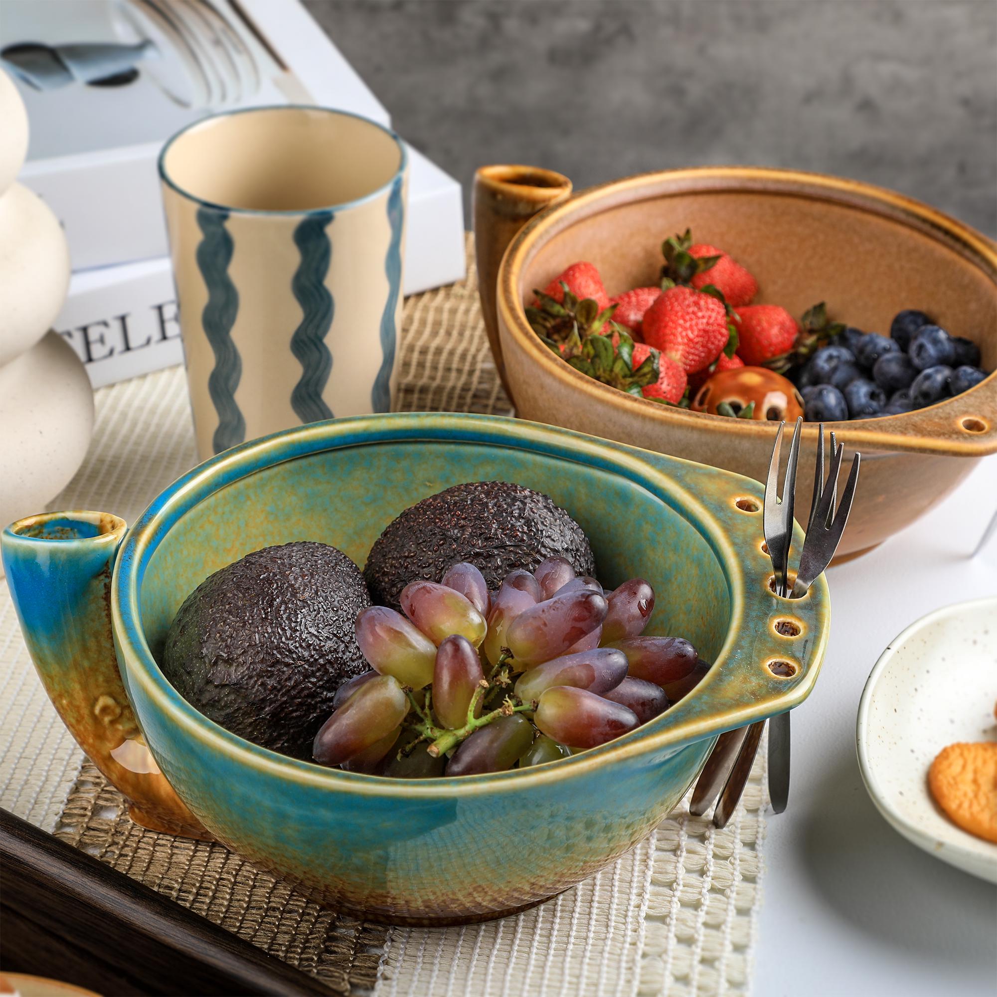 Ceramic Berry Washing Bowl with Vortex Rinsing